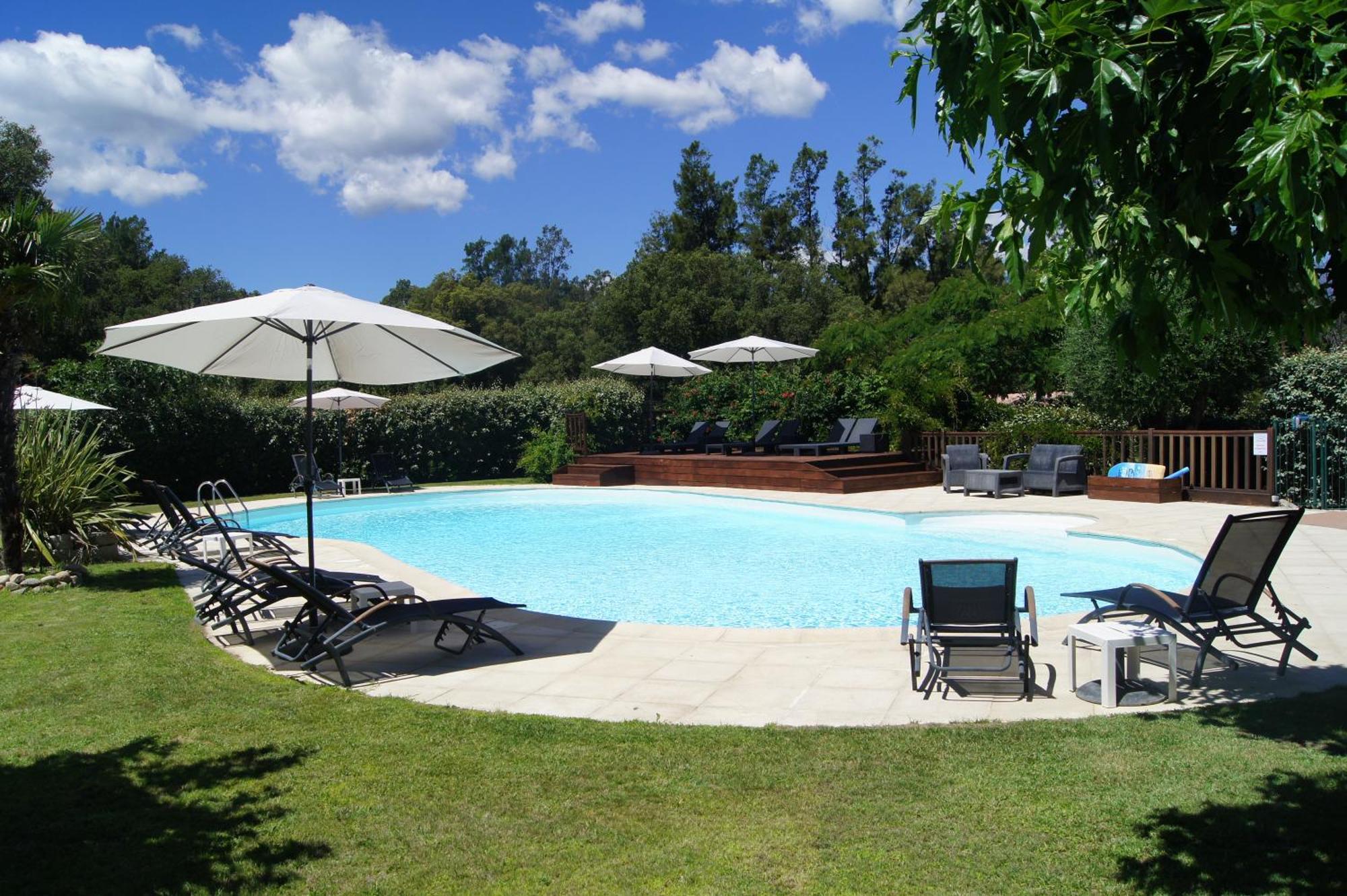 Residence Les Jardins De Sainte-Lucie "Piscine Chauffee" Bagian luar foto